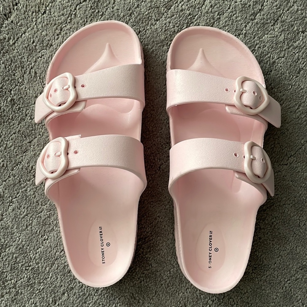 Stoney Clover Lane x Target slides size 8
